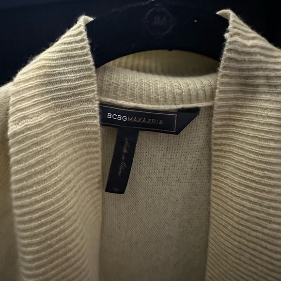 Bcbg max azaria sweater - Picture 1 of 2